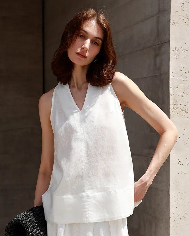 Stylish V-Neck Sleeveless Loose Camisole